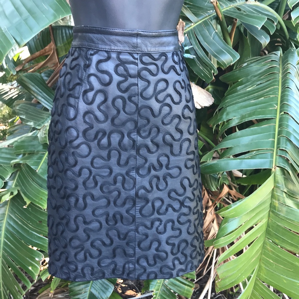 Genuine leather embossed pencil skirt